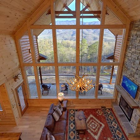 Misty Mountain Adventure Lodge Gatlinburg Exterior photo