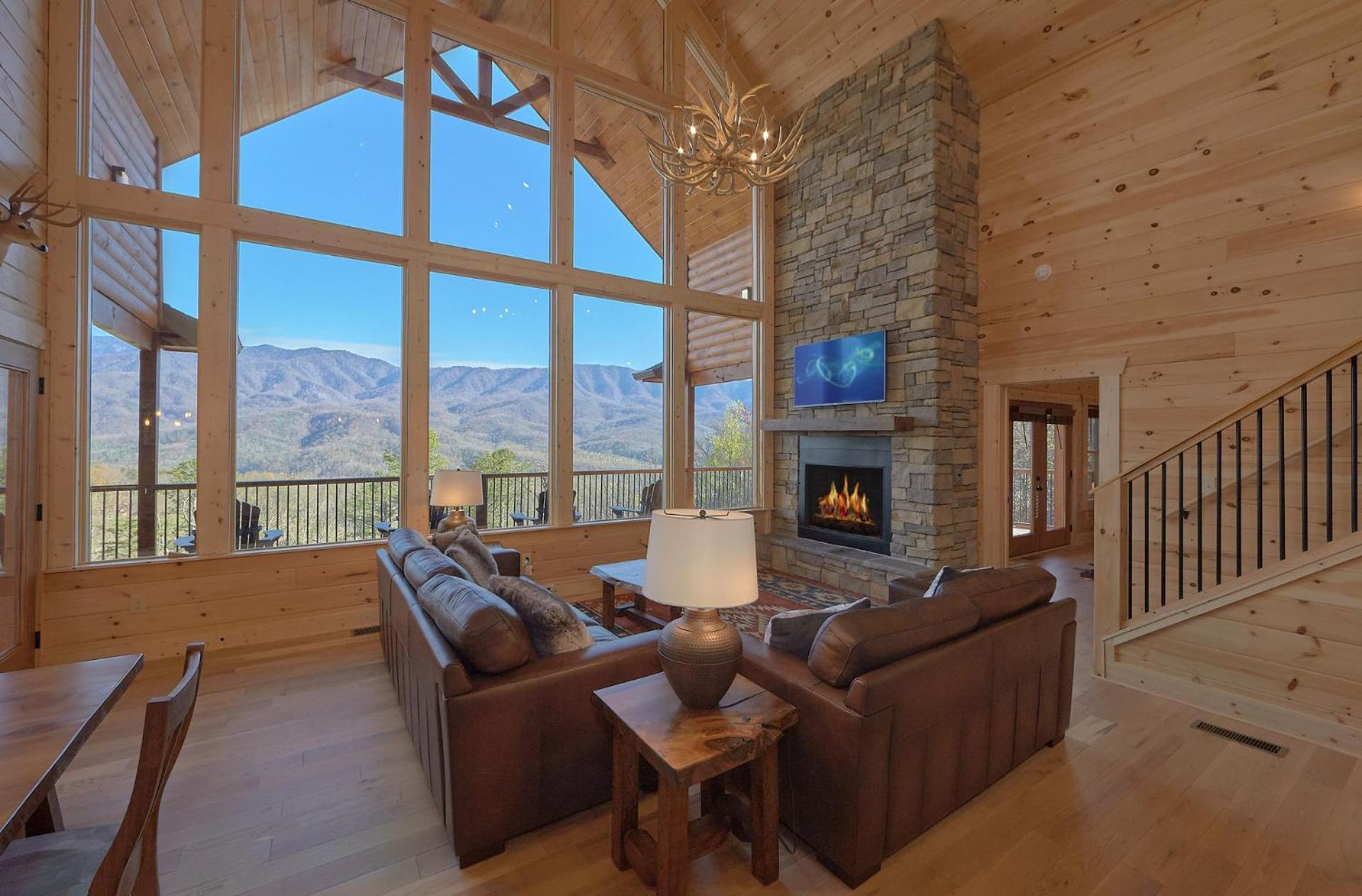 Misty Mountain Adventure Lodge Gatlinburg Exterior photo