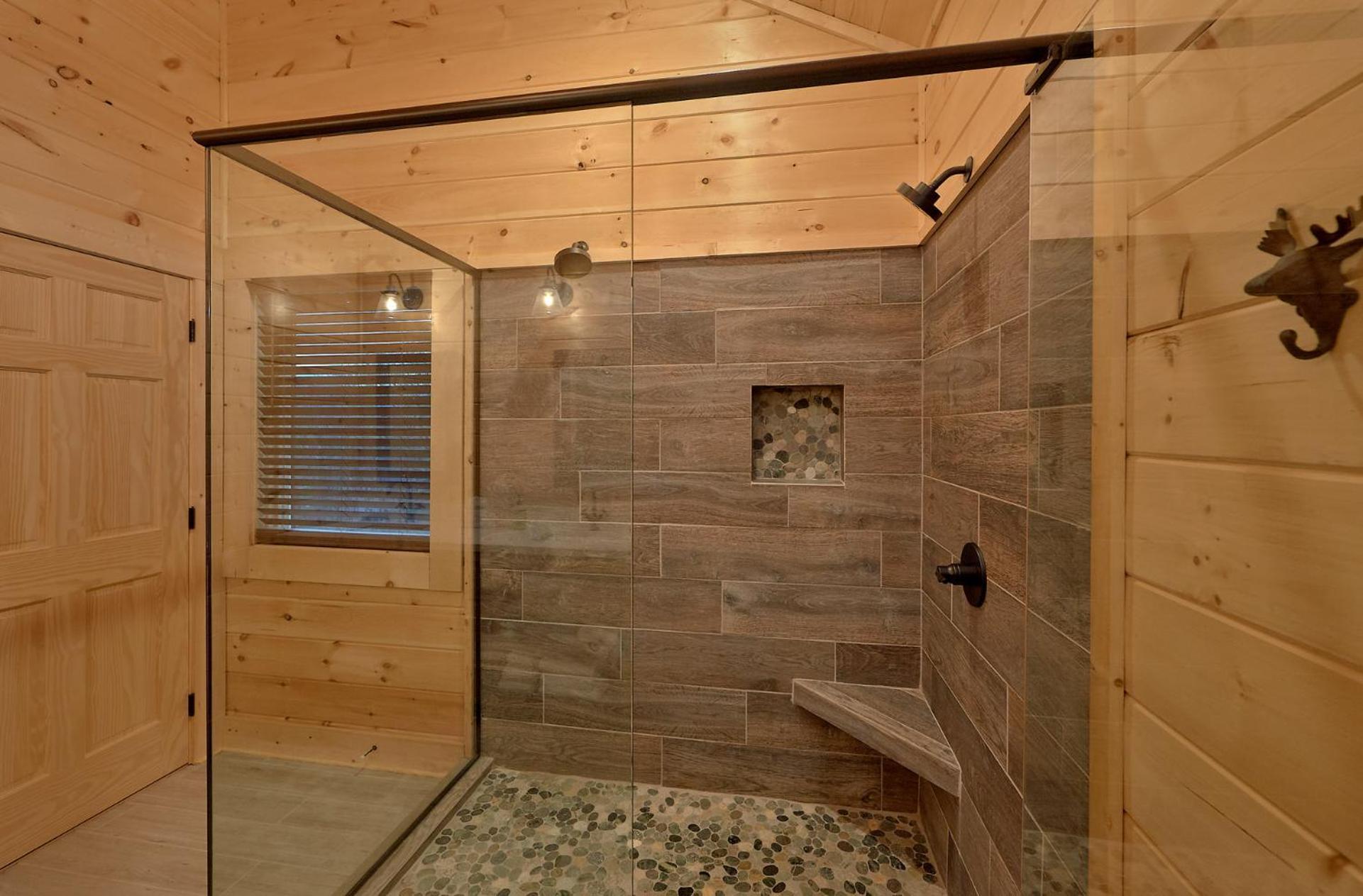 Misty Mountain Adventure Lodge Gatlinburg Exterior photo